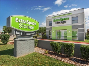 Extra Space Storage - 1357 - Rowlett - Lakeview Parkway