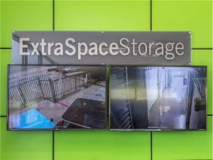 Extra Space Storage - 1605 - Plano - 4200 K Ave - Photo 7