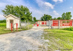 CubeSmart Self Storage - Westminster - 125 Potter Industrial Drive - Photo 4