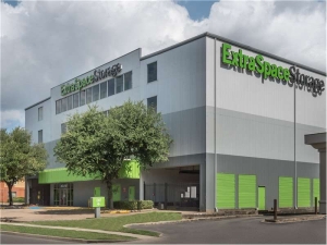 Extra Space Storage - 0584 - Houston - Southwest Freeway