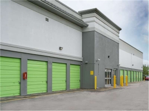 Extra Space Storage - 1385 - Miami - SW 186th St - Photo 4