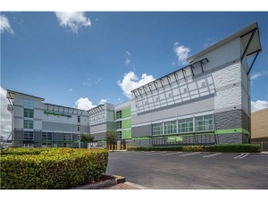 Extra Space Storage - 1266 - Hialeah - Okeechobee Rd