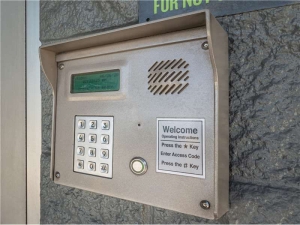 Extra Space Storage - 1266 - Hialeah - Okeechobee Rd - Photo 2