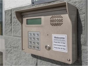 Extra Space Storage - 1403 - Hialeah - W 84th St - Photo 2