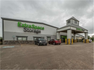 Extra Space Storage - 1457 - Houston - Ryewater Dr