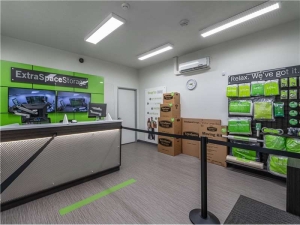 Extra Space Storage - 1457 - Houston - Ryewater Dr - Photo 3