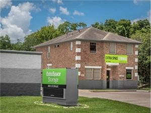 Extra Space Storage - 1760 - Seabrook - Kirby Rd - Photo 6