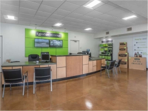 Extra Space Storage - 1763 - Pearland - Broadway St - Photo 3