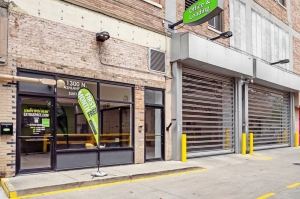 Extra Space Storage - 8851 - Chicago - N Milwaukee - Photo 6