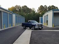 Airport Storage & Garages