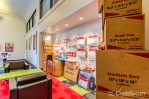 CubeSmart Self Storage - Washington - 1701 Florida Avenue Northwest - Photo 4