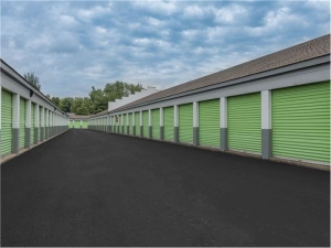 Extra Space Storage - 0343 - Louisville - Bardstown Rd - Photo 4