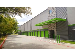 Extra Space Storage - Dallas - 5353 Maple Ave Picture of Extra Space Storage - Dallas - 5353 Maple Ave