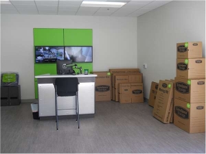 extra space storage bon air mall drive
