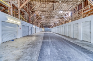 Mr. Storage - South Toledo - Photo 6