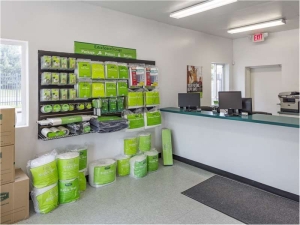 Extra Space Storage - 8522 - Chantilly - Mariah Court - Photo 3