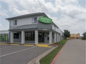 Extra Space Storage - 0514 - Dallas - Inwood Rd