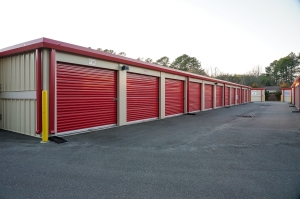 10 Federal Storage - Angier Ave