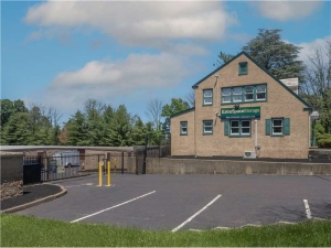 Extra Space Storage - 8219 - Chalfont - W Butler Ave - Photo 6