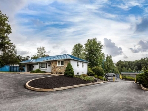 Extra Space Storage - 8221 - Downingtown - Lionville - W Uwchlan Ave