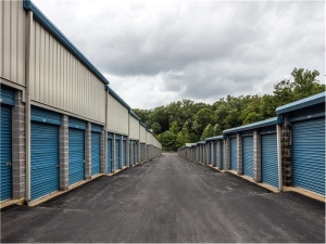 Extra Space Storage - 8221 - Downingtown - Lionville - W Uwchlan Ave - Photo 4