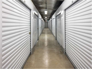 Extra Space Storage - 1829 - Philadelphia - Washington Ave - Photo 5