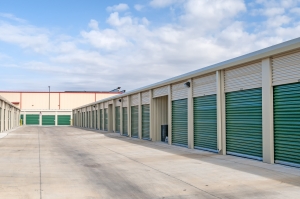 Lockaway Storage - Woodlake Picture of Lockaway Storage - Woodlake