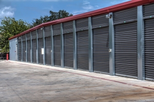 Lockaway Storage - DeZavala Picture of Lockaway Storage - DeZavala
