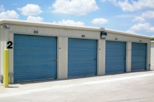Lockaway Storage - WW White Picture of Lockaway Storage - WW White