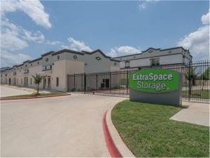 Extra Space Storage - 8863 - Corinth - FM 2181