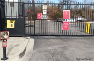 CubeSmart Self Storage - Washington - 1850 New York Ave NE - Photo 10