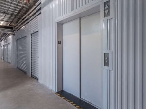 Extra Space Storage - 8989 - Austin - 50th St - Photo 4