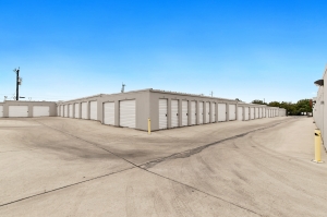 US Storage Centers - San Antonio - Perrin-Beitel Picture 4 of US Storage Centers - San Antonio - Perrin-Beitel - FindStorageFast.com