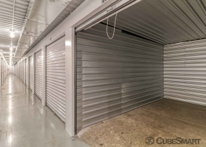 CubeSmart Self Storage - San Antonio - 7007 Walzem Rd - Photo 7