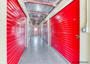 CubeSmart Self Storage - Georgetown - 3901 Shell Rd - Photo 3