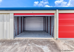 CubeSmart Self Storage - Houston - 7705 McHard Rd - Photo 6