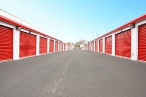 iStorage Hendersonville Picture of iStorage Hendersonville
