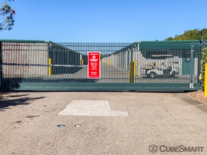 CubeSmart Self Storage - Charleston - 460 Seven Farms Dr Picture of CubeSmart Self Storage - Charleston - 460 Seven Farms Dr