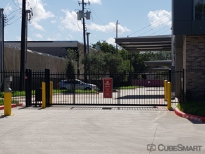 CubeSmart Self Storage - Houston - 4211 Bellaire Blvd Picture of CubeSmart Self Storage - Houston - 4211 Bellaire Blvd