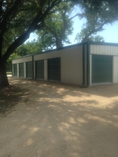 Live Oak Storage- Clifton ,TX