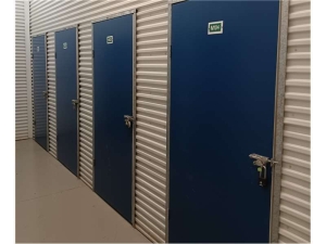 Extra Space Storage - 0205 - Davie - W State Rd 84 - Photo 5