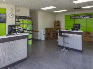 Extra Space Storage - 8359 - Glen Allen - Washington Hwy - Photo 3