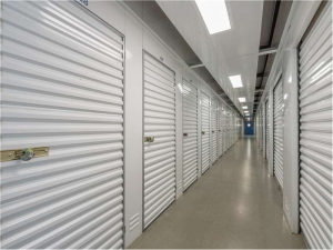 Extra Space Storage - 1572 - Richmond - Hull St - Photo 5