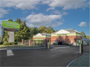 Extra Space Storage - 1578 - Richmond - Old Staples Mill Rd
