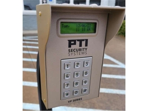 Extra Space Storage - 1776 - Sandston - Williamsburg Rd - Photo 2