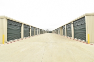 Five Star Storage - Denison - Photo 4