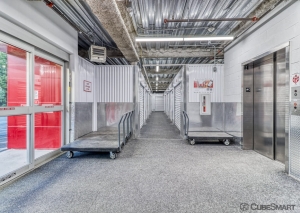 CubeSmart Self Storage - Ashburn - 45000 Russell Branch Pkwy - Photo 8