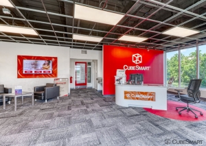 CubeSmart Self Storage - Ashburn - 45000 Russell Branch Pkwy - Photo 4