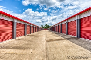 CubeSmart Self Storage - Conroe - 810 Gladstell Rd Picture of CubeSmart Self Storage - Conroe - 810 Gladstell Rd