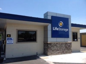 Life Storage - San Antonio - 3343 Southwest Military Drive Picture of Life Storage - San Antonio - 3343 Southwest Military Drive